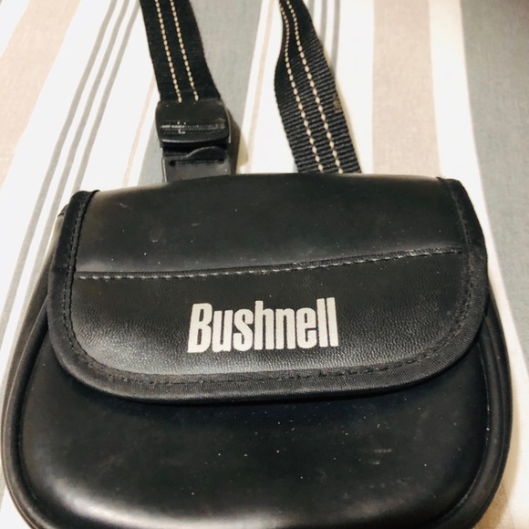 Shoulder pouch - Picture 2 of 3